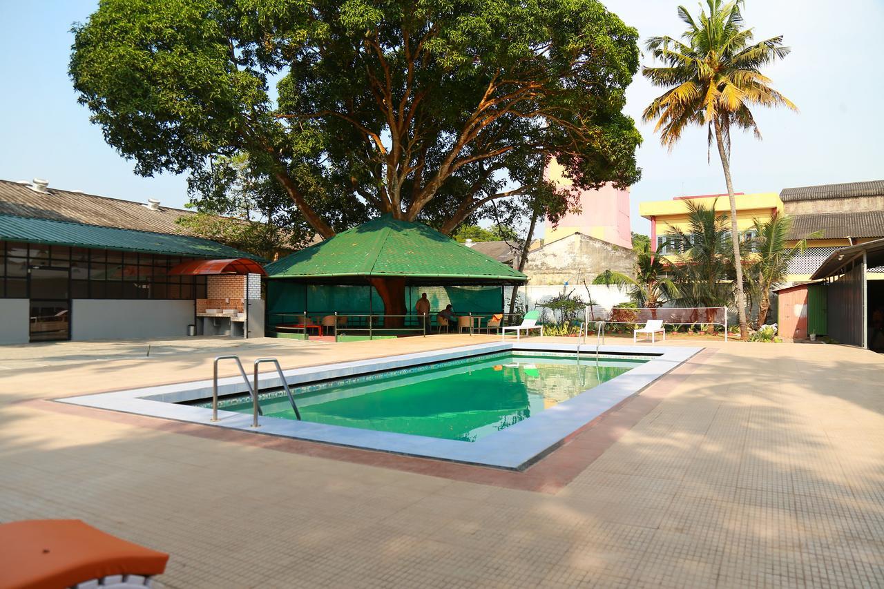 Panoramic Sea Resort By Nextel Alappuzha Luaran gambar